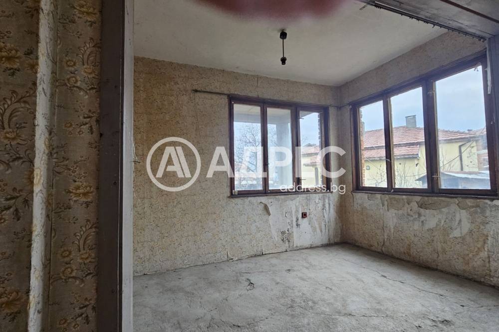 Продава ЕТАЖ ОТ КЪЩА, гр. София, с. Доброславци, снимка 3 - Етаж от къща - 54604687