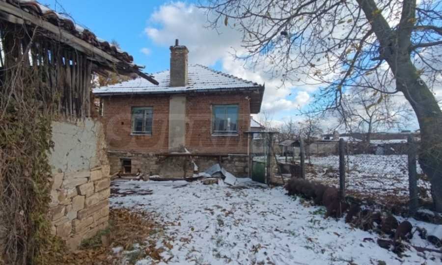 Продава КЪЩА, гр. Горна Оряховица, област Велико Търново, снимка 4 - Къщи - 54946239