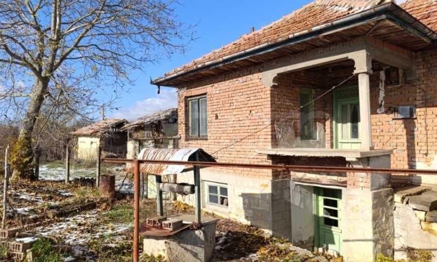 Продава КЪЩА, гр. Горна Оряховица, област Велико Търново, снимка 3 - Къщи - 54946239