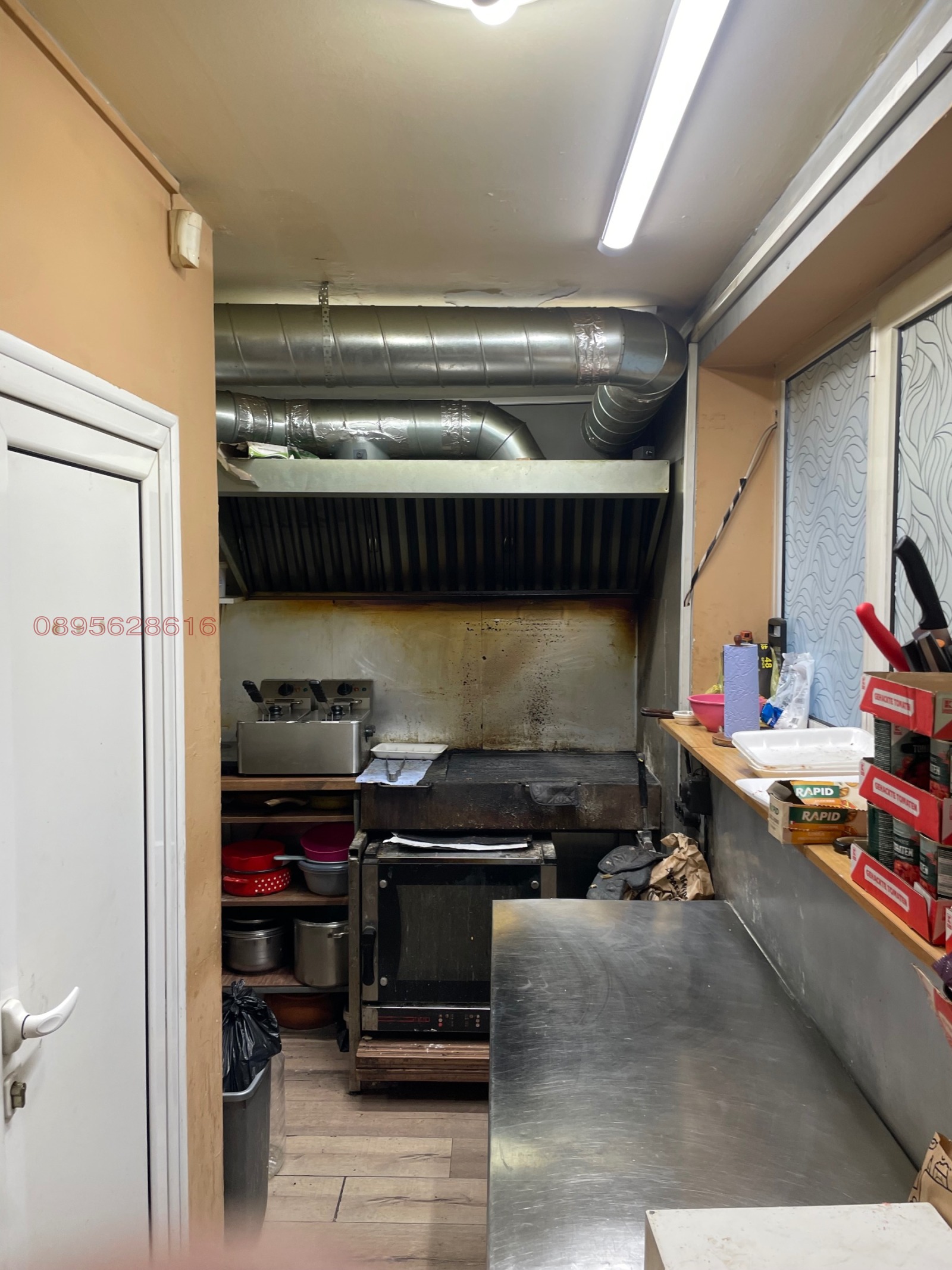 Продава ЗАВЕДЕНИЕ, гр. София, Център, снимка 2 - Заведения - 53739616