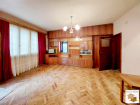 Продажба на четеристайни апартаменти в град Велико Търново - изображение 18 