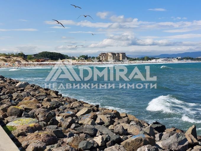 Na sprzedaż  1 sypialnia region Burgas , Nesebar , 69 mkw | 76732173