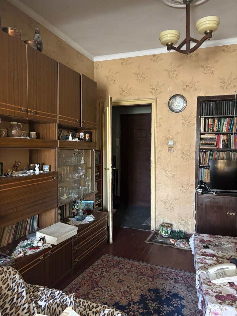 En venta  2 dormitorios Sofia , Tsentar , 71 metros cuadrados | 75110899