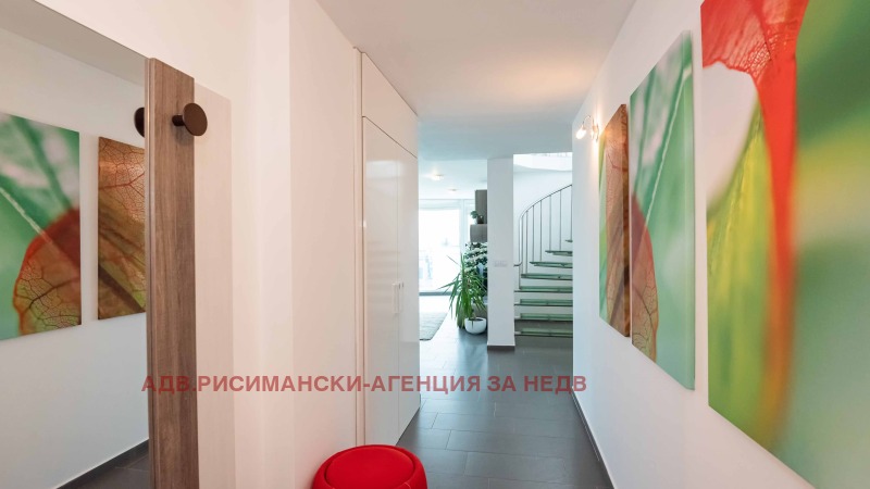 In vendita  Maisonette Burgas , Sarafovo , 300 mq | 45619532 - Immagine [2]