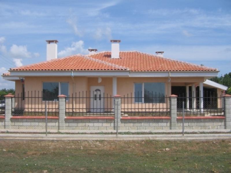 Продава  Къща област Добрич , с. Българево , 160 кв.м | 20660402 - изображение [2]