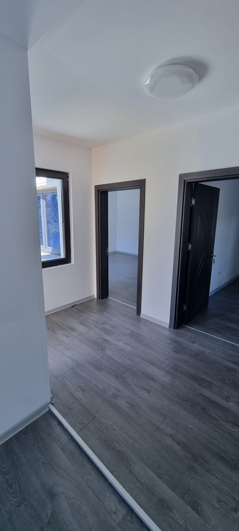 Na prodej  Dům Razgrad , Promišlena zona - Zapad , 71 m2 | 51102460 - obraz [2]