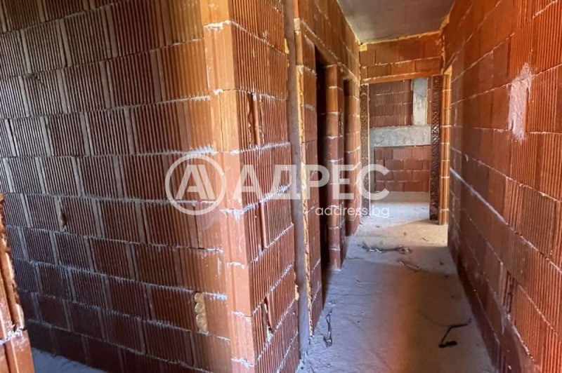 Продава КЪЩА, гр. София, гр. Банкя, снимка 4 - Къщи - 49435578