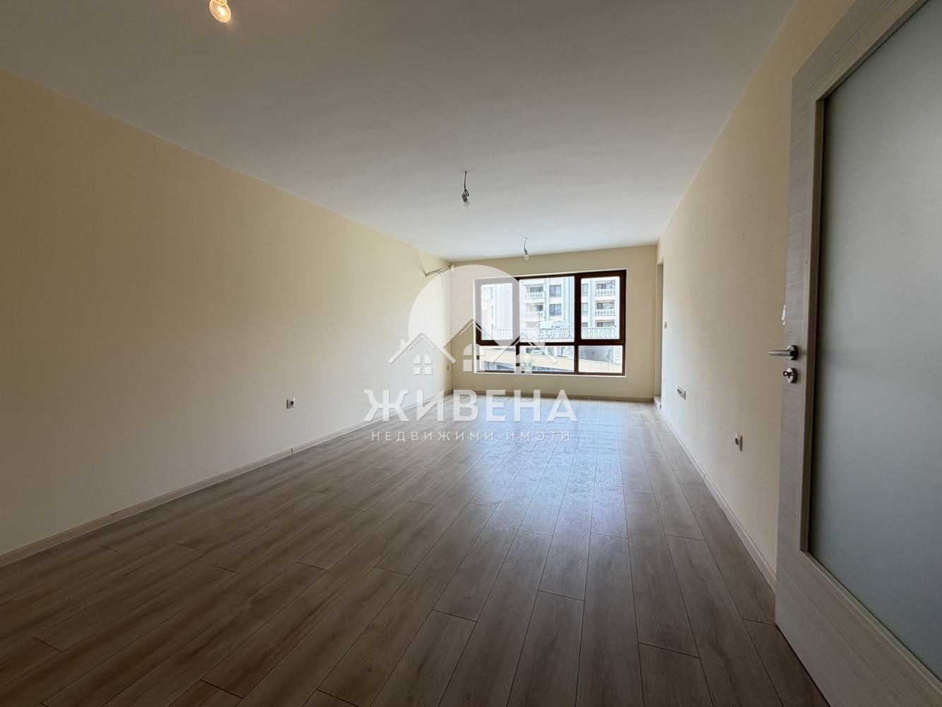 Продава 2-СТАЕН, гр. Варна, Аспарухово, снимка 2 - Апартаменти - 54957336