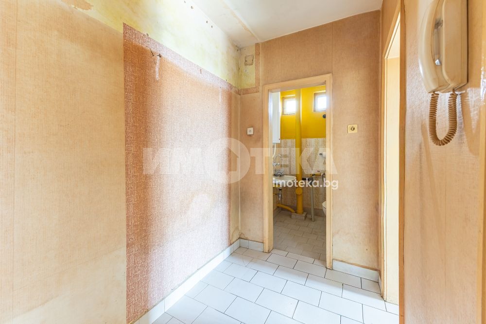 Продава 2-СТАЕН, гр. Варна, Център, снимка 12 - Апартаменти - 56223127