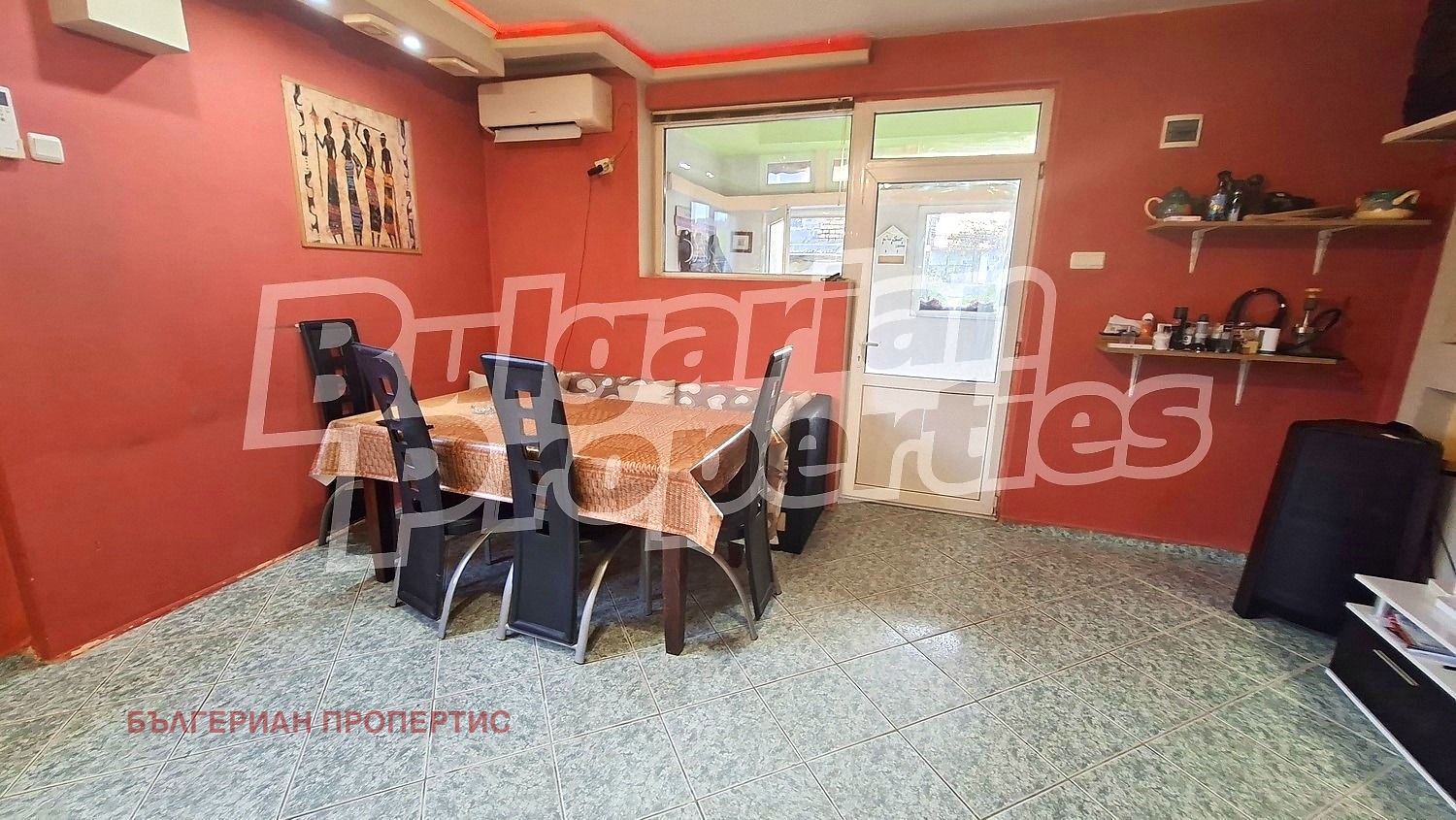 Продава КЪЩА, гр. Аксаково, област Варна, снимка 9 - Къщи - 54460302