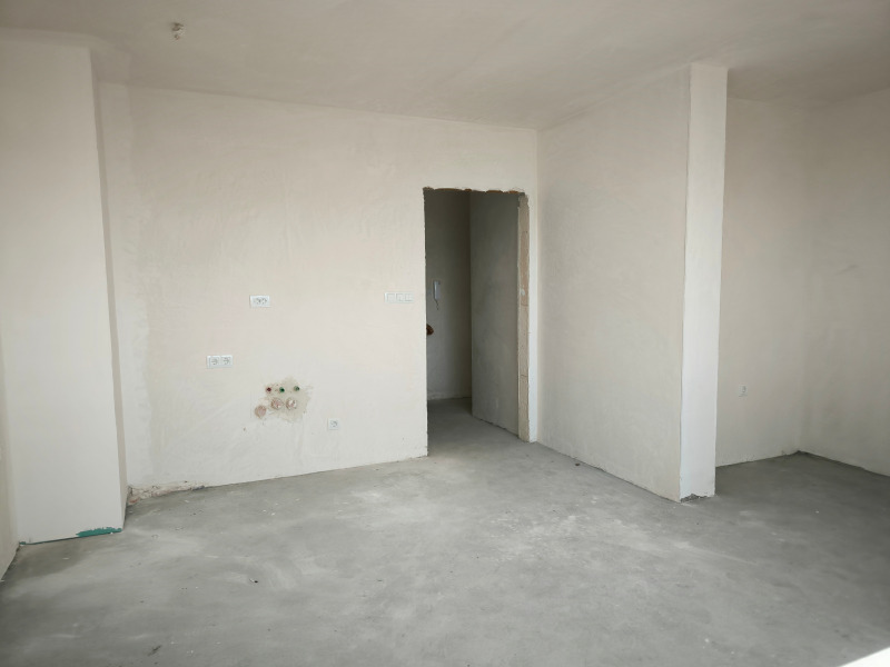 For Sale  1 bedroom Plovdiv , Yuzhen , 89 sq.m | 40866746 - image [6]