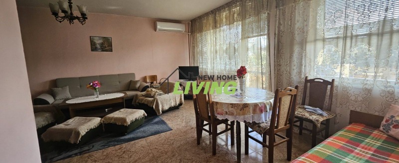 De vânzare  2 dormitoare Plovdiv , Țentâr , 110 mp | 34823606