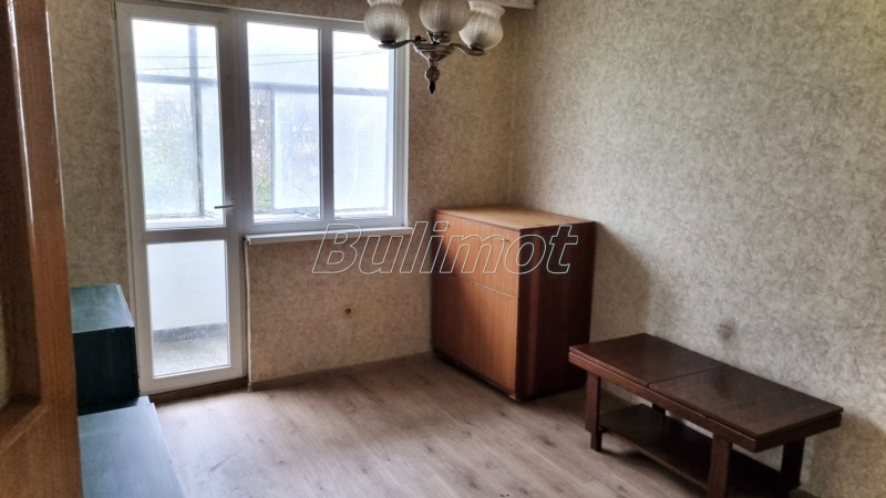 Продава 4-СТАЕН, гр. Варна, Цветен квартал