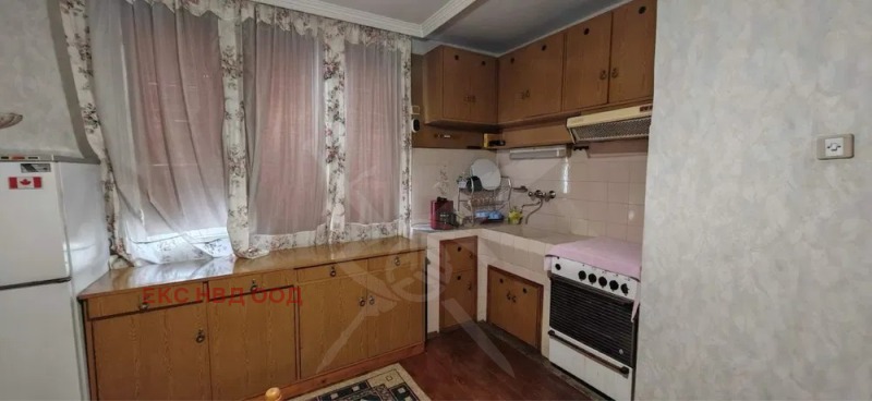 Продава КЪЩА, гр. Септември, област Пазарджик, снимка 3 - Къщи - 47515576