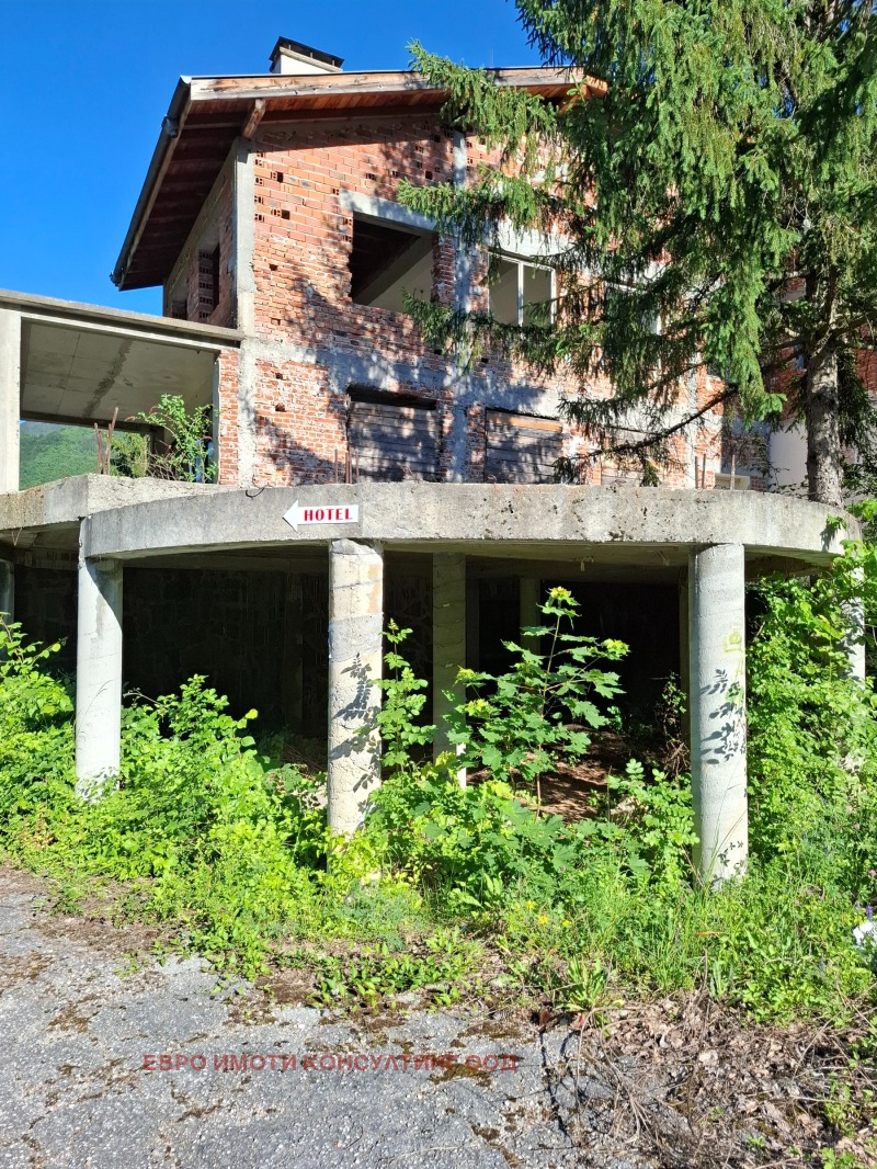 Na prodej  Hotel oblast Plovdiv , Narečenski bani , 1849 m2 | 84399835 - obraz [6]