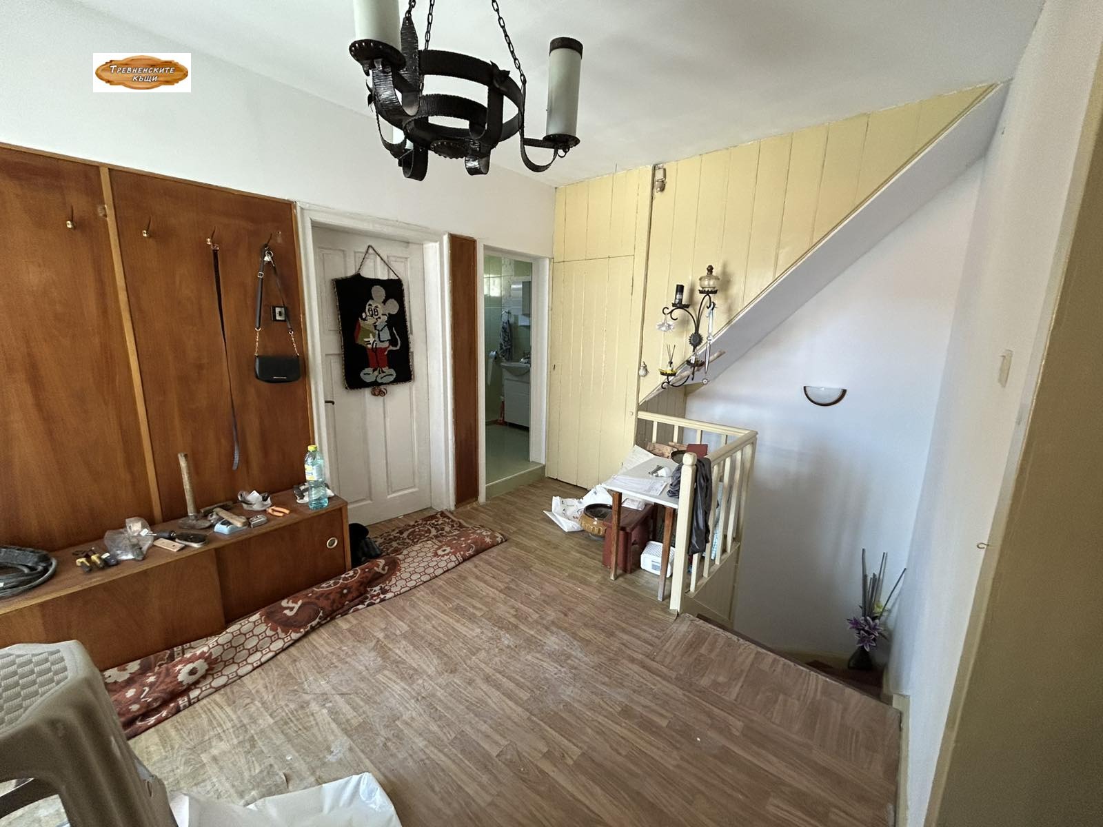 Продава ЕТАЖ ОТ КЪЩА, гр. Трявна, област Габрово, снимка 9 - Етаж от къща - 55614531