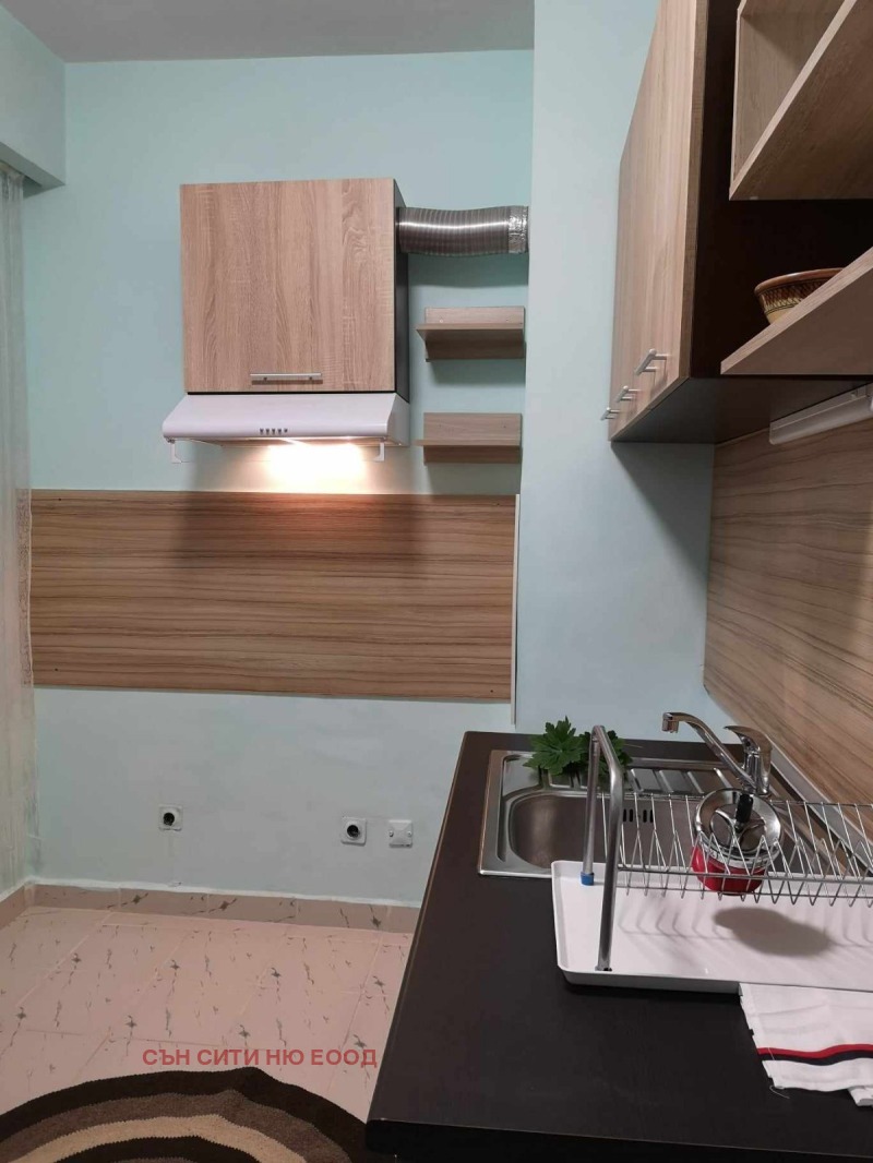 Til salgs  1 soverom Sofia , Borovo , 65 kvm | 43992349 - bilde [2]