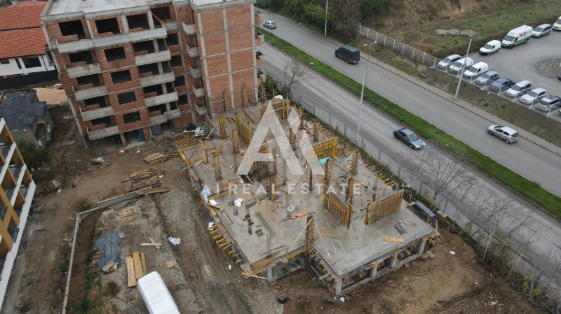 Продава 2-СТАЕН, гр. Плевен, Широк център, снимка 2 - Апартаменти - 52548863