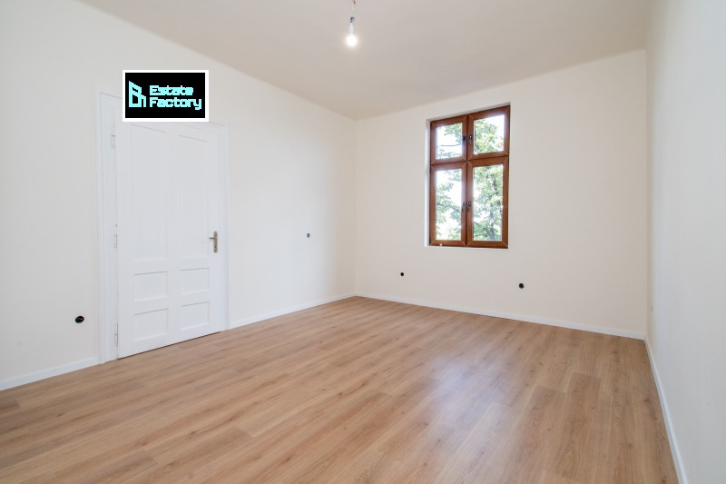 Myytävänä  3+ makuuhuone Sofia , Tsentar , 126 neliömetriä | 31785727 - kuva [8]
