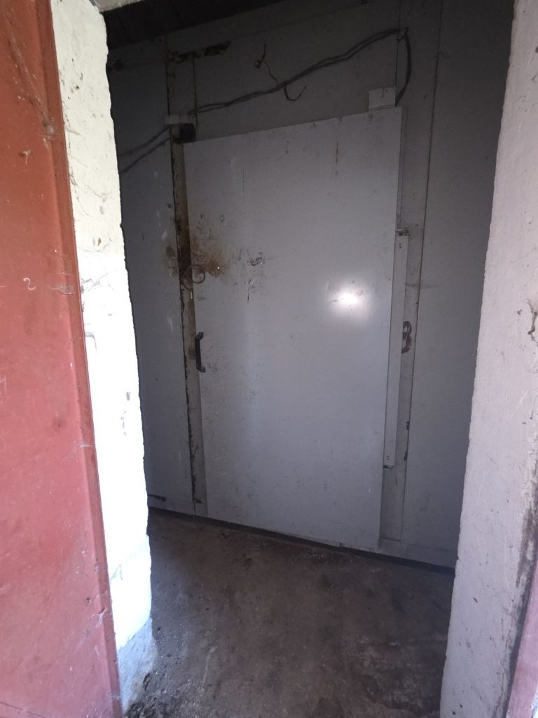 Продава ПРОМ. ПОМЕЩЕНИЕ, с. Ваксево, област Кюстендил, снимка 15 - Производствени сгради - 52293621