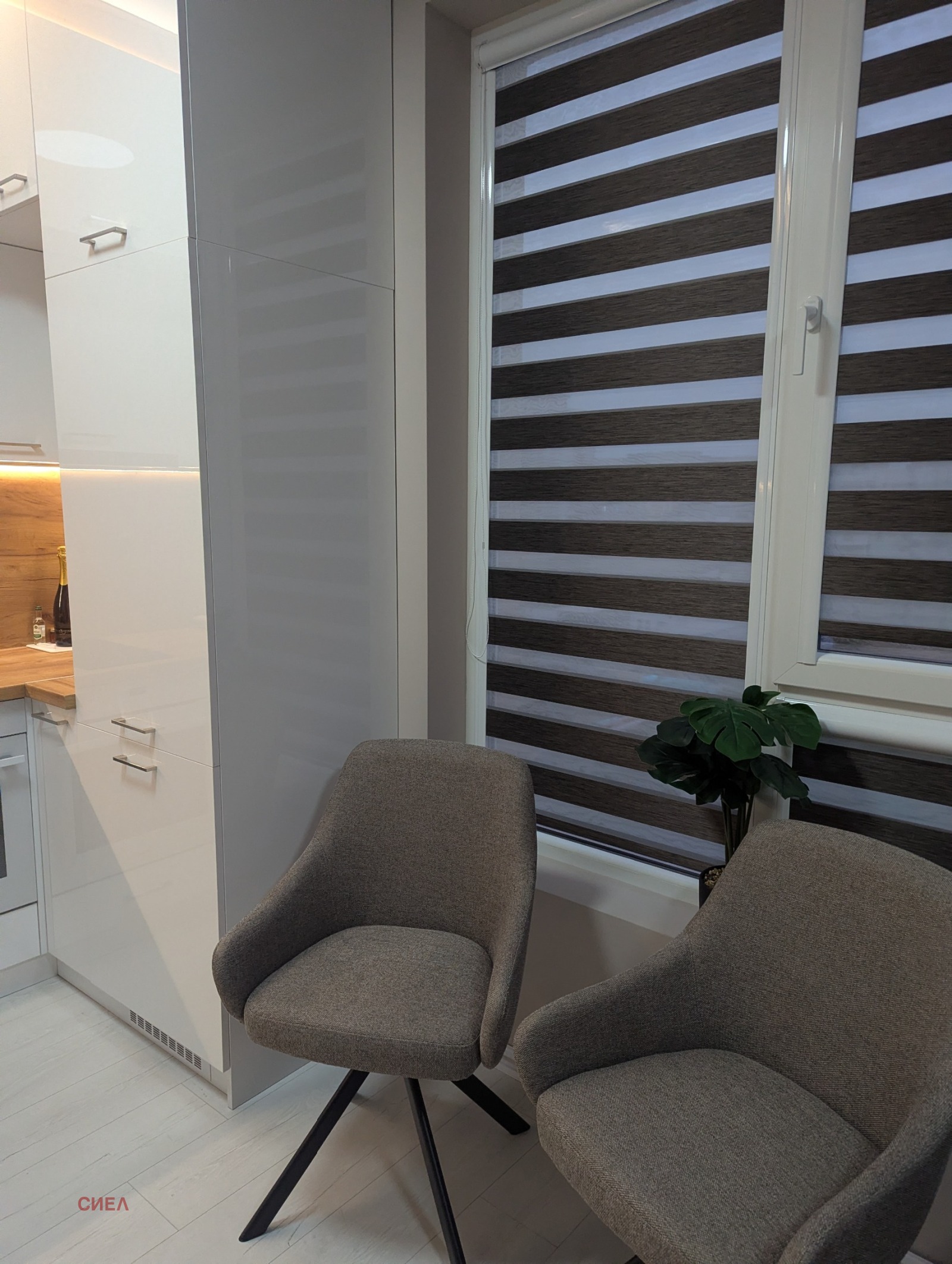 Продава 3-СТАЕН, гр. Пловдив, Христо Смирненски, снимка 2 - Апартаменти - 53743334