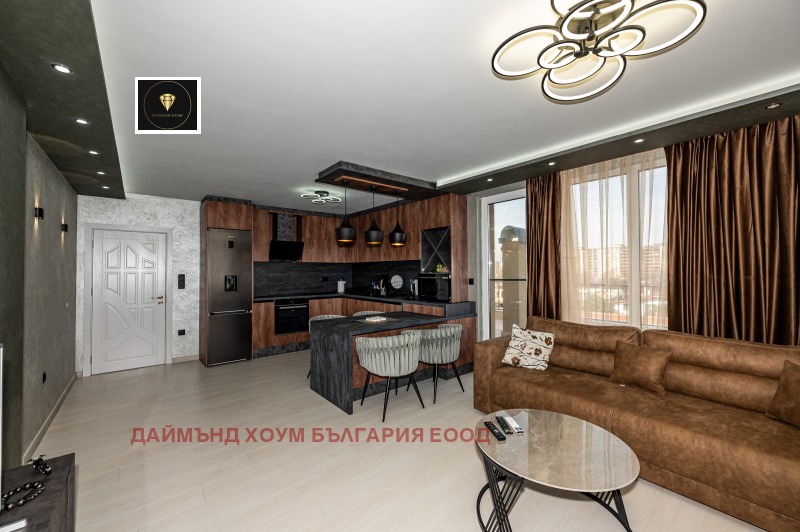 Продава 3-СТАЕН, гр. Пловдив, Беломорски, снимка 2 - Aпартаменти - 49475242