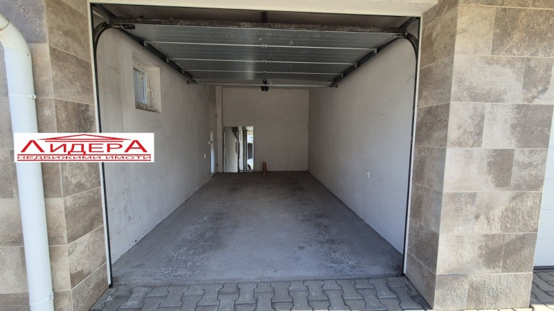 Продава КЪЩА, гр. Пловдив, Тракия, снимка 9 - Къщи - 52389742