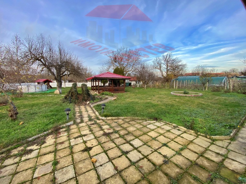 Продава КЪЩА, с. Лозево, област Шумен, снимка 12 - Къщи - 52983468