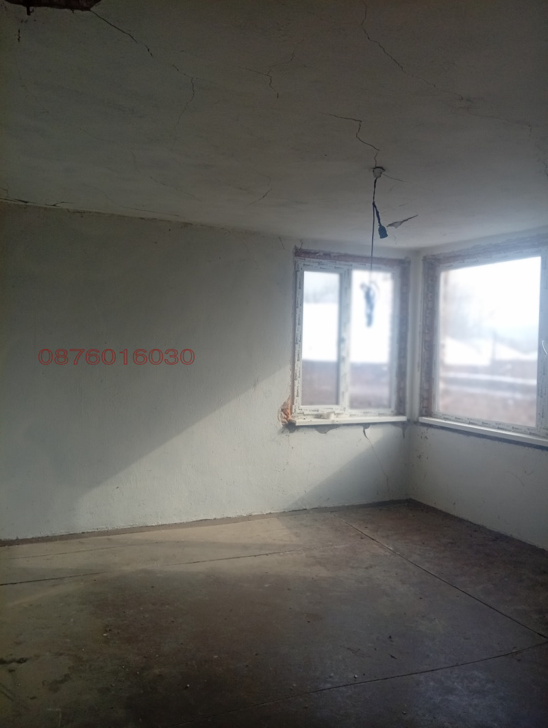 Продава КЪЩА, с. Кунино, област Враца, снимка 8 - Къщи - 53362175