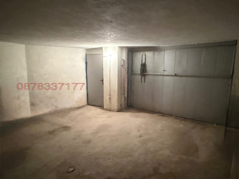 Продава ГАРАЖ, ПАРКОМЯСТО, гр. София, Медицинска академия, снимка 5 - Гаражи и паркоместа - 53116595