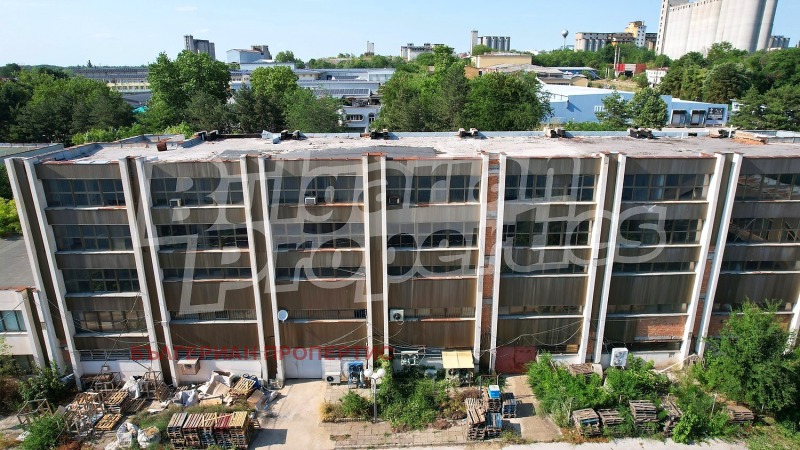 Продава ПРОМ. ПОМЕЩЕНИЕ, гр. Добрич, Промишлена зона - Север, снимка 10 - Производствени сгради - 53266853