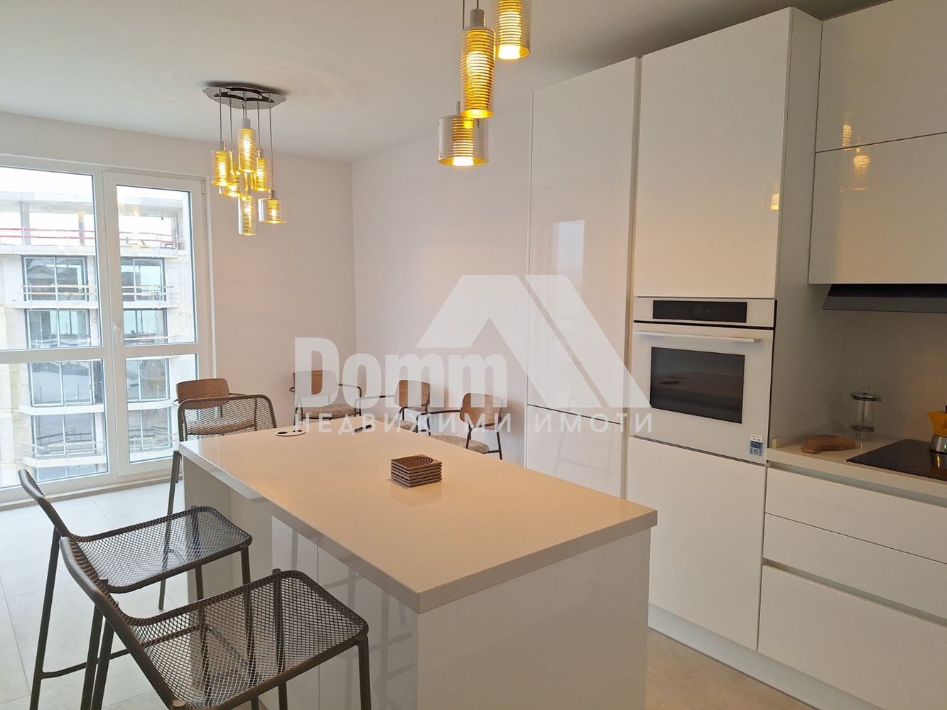 Продава 3-СТАЕН, гр. Варна, к.к. Чайка, снимка 2 - Апартаменти - 53676602