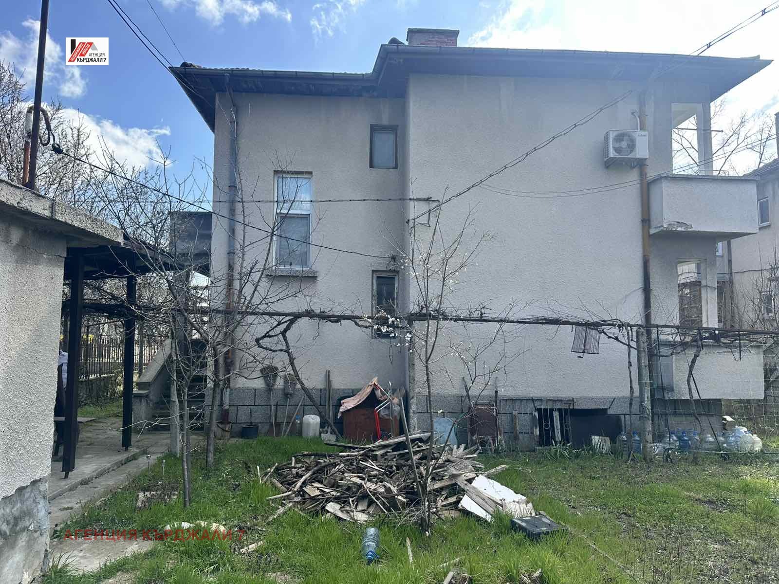 Продава ЕТАЖ ОТ КЪЩА, гр. Кърджали, Студен кладенец