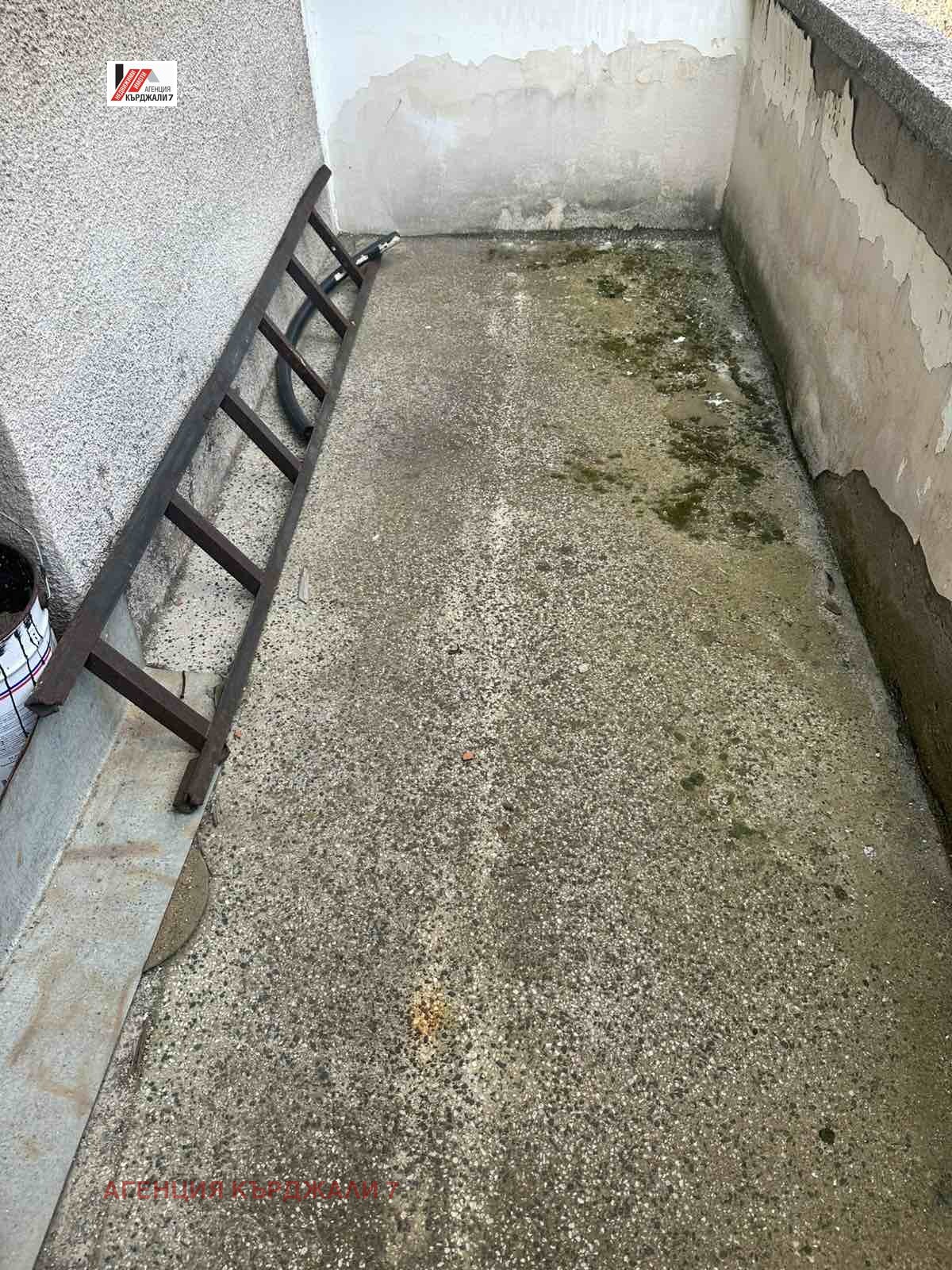 Продава ЕТАЖ ОТ КЪЩА, гр. Кърджали, Студен кладенец, снимка 16 - Етаж от къща - 53823190