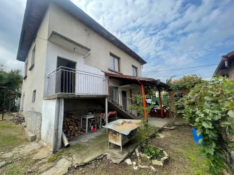 Продава КЪЩА, с. Крупник, област Благоевград, снимка 4 - Къщи - 53797666