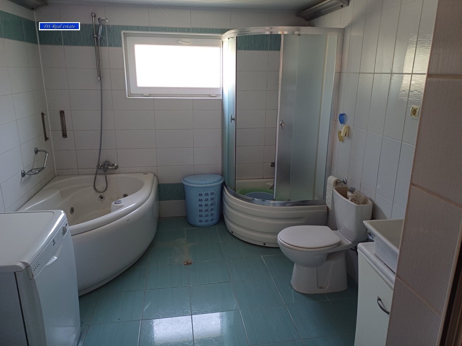 Продава КЪЩА, с. Йонково, област Разград, снимка 8 - Къщи - 55377207