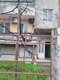 Продава ЕТАЖ ОТ КЪЩА, гр. Нови пазар, област Шумен, снимка 2