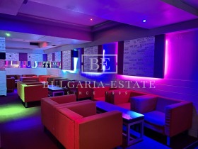 Bar; kawiarnia Centar, Warna 2