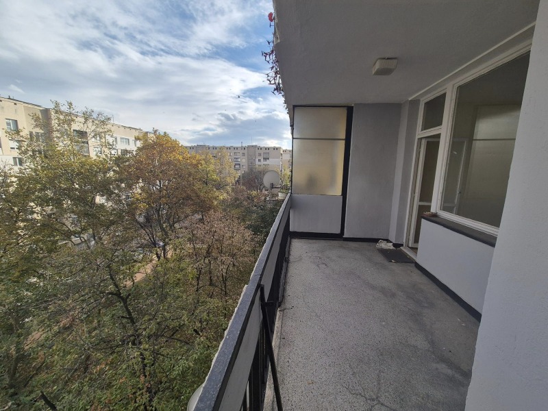 For Sale  3 bedroom Plovdiv , Tsentar , 108 sq.m | 83392459 - image [7]