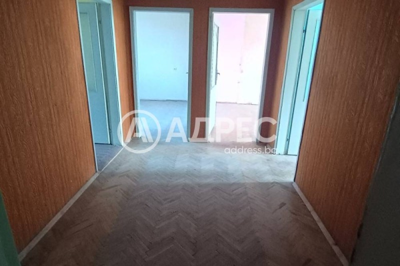 Продава МНОГОСТАЕН, гр. Бургас, област Бургас, снимка 2 - Апартаменти - 52523407