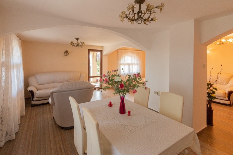 Продава  Къща област Бургас , с. Каменар , 350 кв.м | 97151481 - изображение [17]