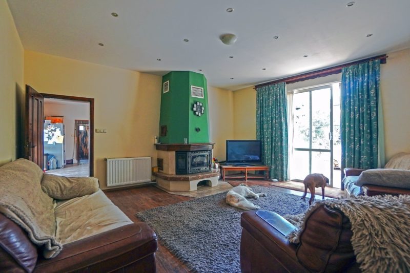 Продава КЪЩА, с. Комарево, област Варна, снимка 10 - Къщи - 52548286