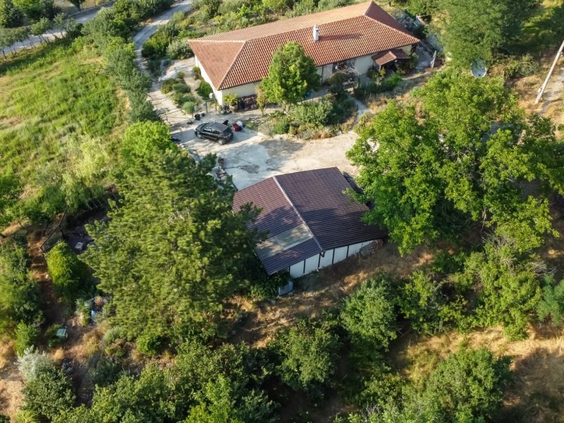 Продава КЪЩА, с. Комарево, област Варна, снимка 2 - Къщи - 52548286