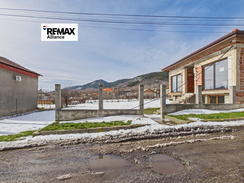 Продава КЪЩА, с. Църквище, област София област, снимка 6 - Къщи - 53570556