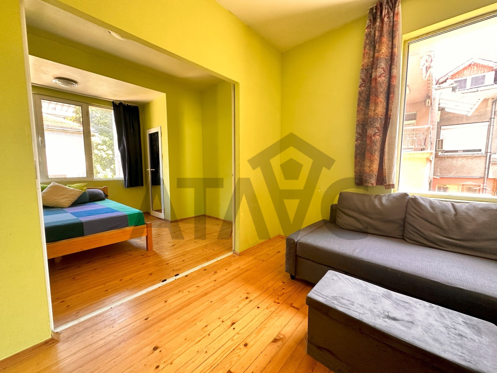 Продава ЕТАЖ ОТ КЪЩА, гр. Пловдив, Център, снимка 2 - Етаж от къща - 56115933