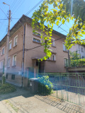 Продава КЪЩА, гр. Плевен, Широк център, снимка 1