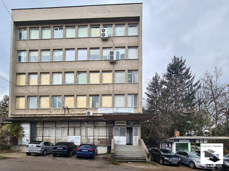 Продава ПРОМ. ПОМЕЩЕНИЕ в град Велико Търново, Бузлуджа - 1419 кв.м / 960 000 € » 1 877 596.80 лв., СЕНТЧЪРИ ХОУМС