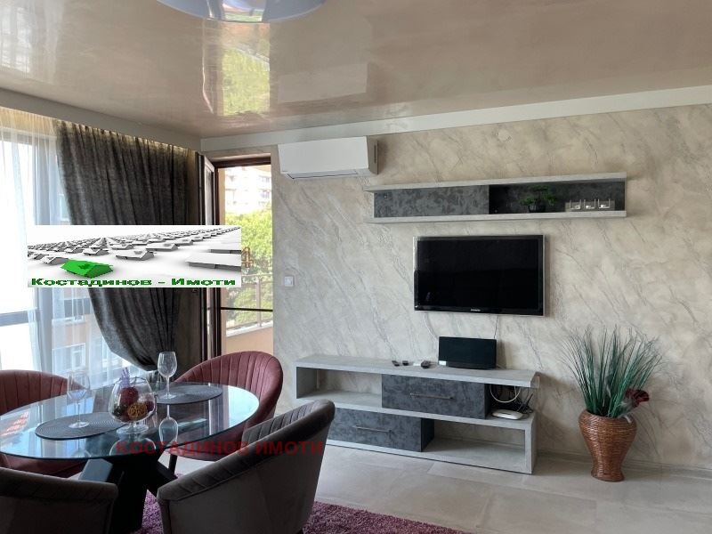 In vendita  1 camera da letto Plovdiv , Mladegki Halm , 72 mq | 74481192 - Immagine [6]