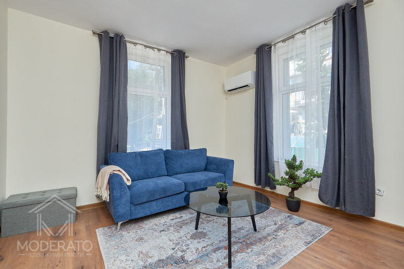 À venda  1 quarto Burgas , Centar , 65 m² | 69735306