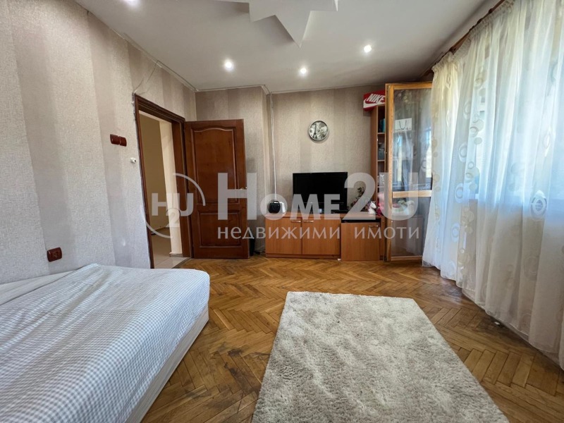 Myytävänä  2 makuuhuonetta Varna , Vladislav Varnentšik 1 , 100 neliömetriä | 35150930 - kuva [4]